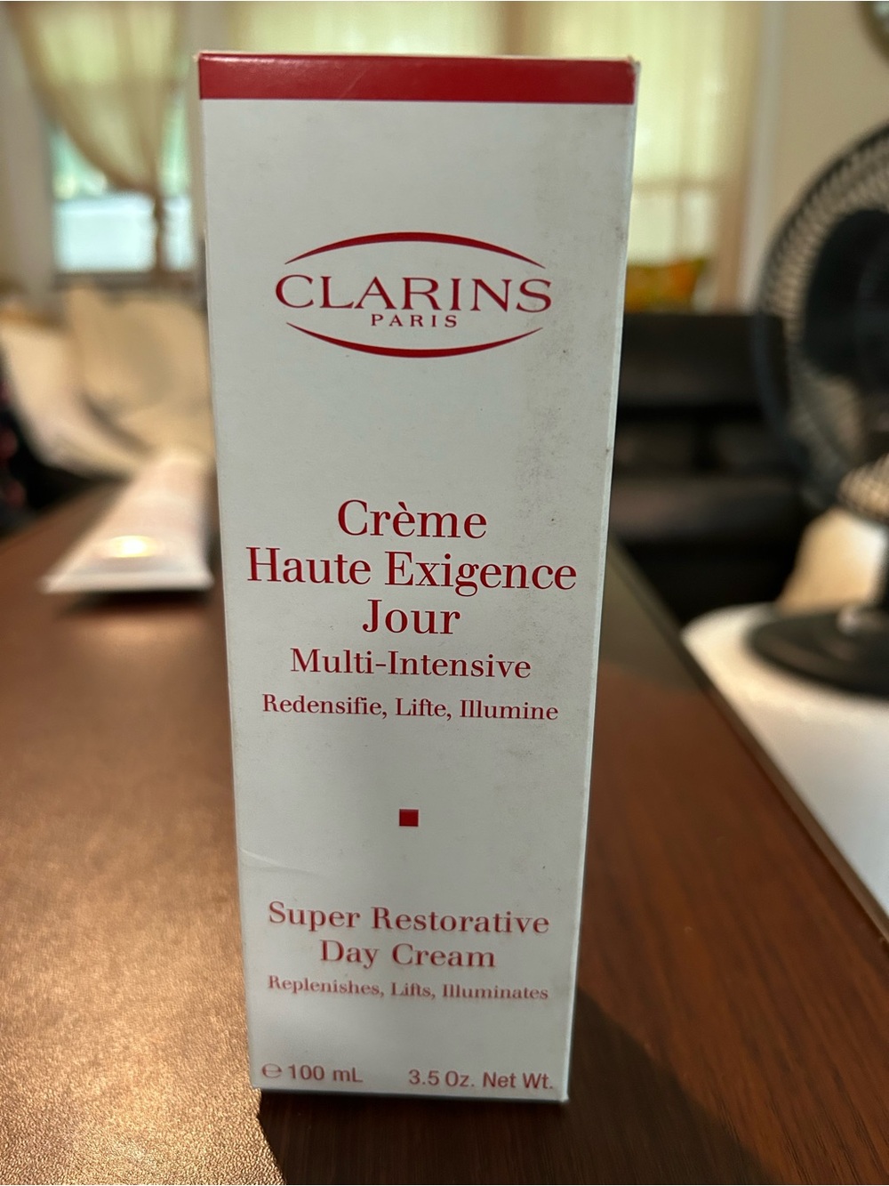 NWT Clarins super restorative Day Cream in a 3.5 ounce tube